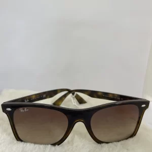 Ray-Ban Blaze Wayfarer